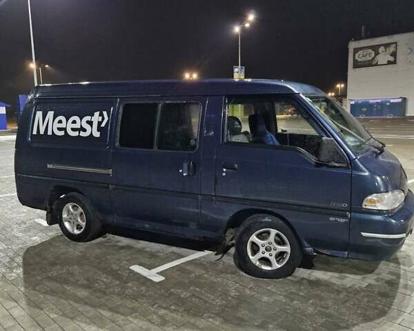 Синий Хендай Н 100, объемом двигателя 2.48 л и пробегом 470 тыс. км за 2500 $, фото 11 на Automoto.ua