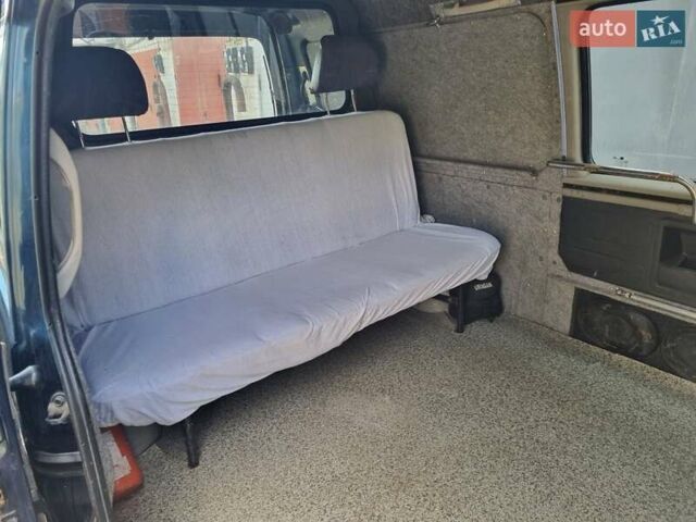 Синий Хендай Н 100, объемом двигателя 2.5 л и пробегом 300 тыс. км за 4000 $, фото 13 на Automoto.ua