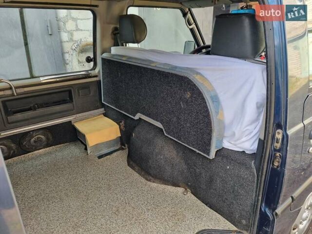 Синий Хендай Н 100, объемом двигателя 2.5 л и пробегом 300 тыс. км за 4000 $, фото 11 на Automoto.ua