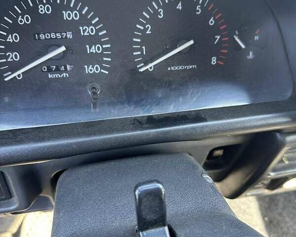 Зелений Хендай Н 100, об'ємом двигуна 2.35 л та пробігом 90 тис. км за 3500 $, фото 8 на Automoto.ua