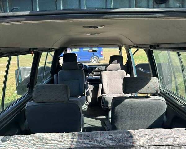 Зелений Хендай Н 100, об'ємом двигуна 2.35 л та пробігом 90 тис. км за 3500 $, фото 3 на Automoto.ua