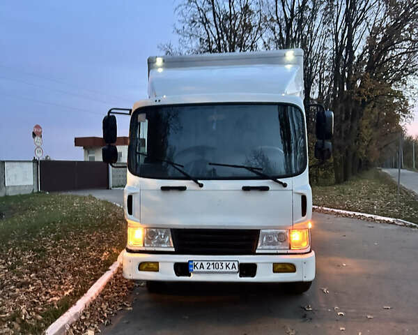 Белый Хендай НД 120, объемом двигателя 5.9 л и пробегом 627 тыс. км за 19800 $, фото 11 на Automoto.ua