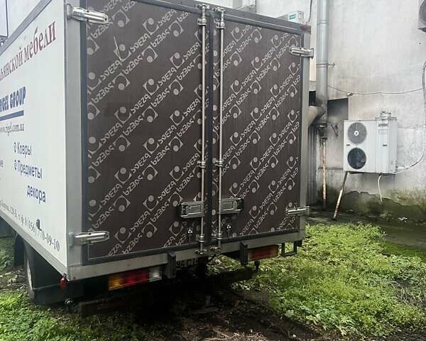 Белый Хендай НД 65, объемом двигателя 3.91 л и пробегом 180 тыс. км за 7850 $, фото 6 на Automoto.ua