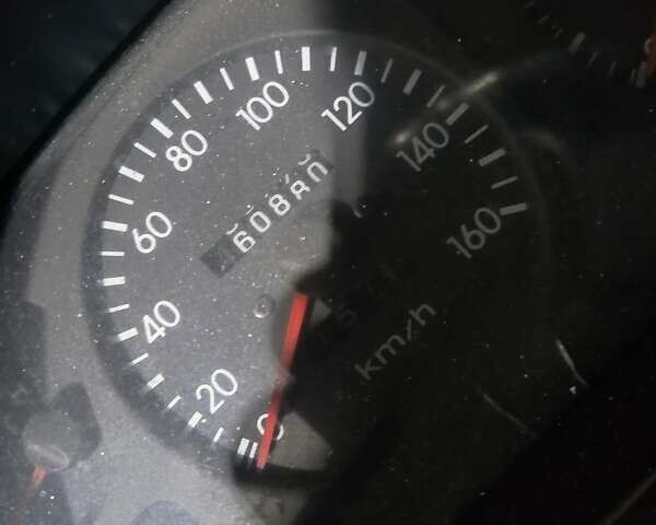 Белый Хендай НД 65, объемом двигателя 3.3 л и пробегом 460 тыс. км за 7000 $, фото 5 на Automoto.ua