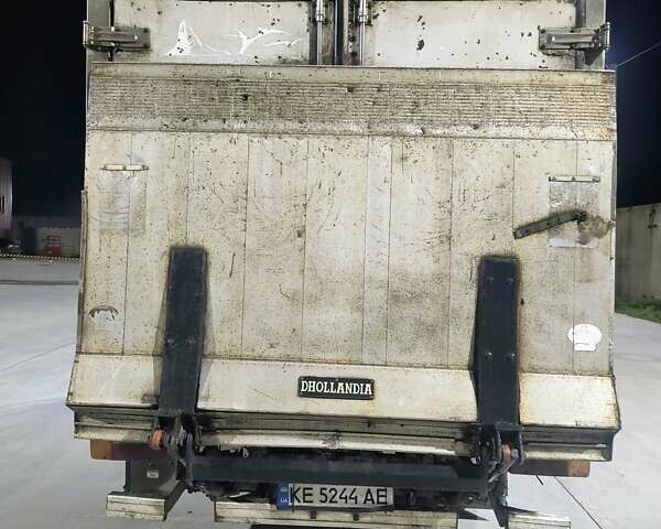 Белый Хендай НД 65, объемом двигателя 3.3 л и пробегом 460 тыс. км за 7000 $, фото 2 на Automoto.ua