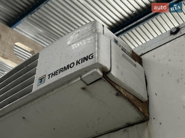 Белый Хендай НД 65, объемом двигателя 3.91 л и пробегом 244 тыс. км за 8000 $, фото 10 на Automoto.ua