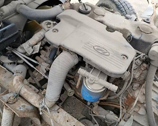 Білий Хендай НД 72, об'ємом двигуна 3.91 л та пробігом 350 тис. км за 5999 $, фото 2 на Automoto.ua