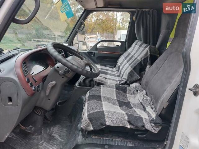 Белый Хендай НД 72, объемом двигателя 3.91 л и пробегом 570 тыс. км за 8400 $, фото 19 на Automoto.ua