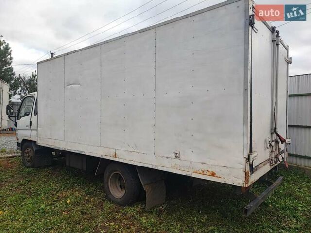 Білий Хендай НД 78, об'ємом двигуна 3.9 л та пробігом 550 тис. км за 4200 $, фото 5 на Automoto.ua