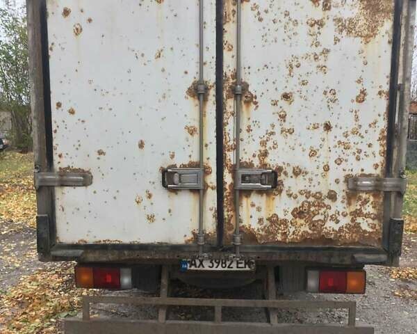 Білий Хендай НД 78, об'ємом двигуна 3.93 л та пробігом 400 тис. км за 5500 $, фото 4 на Automoto.ua