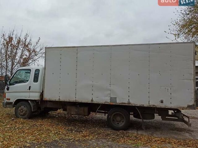 Білий Хендай НД 78, об'ємом двигуна 3.93 л та пробігом 400 тис. км за 5500 $, фото 3 на Automoto.ua
