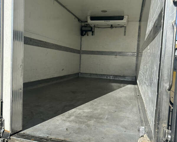 Белый Хендай НД 78, объемом двигателя 3.9 л и пробегом 100 тыс. км за 11800 $, фото 12 на Automoto.ua