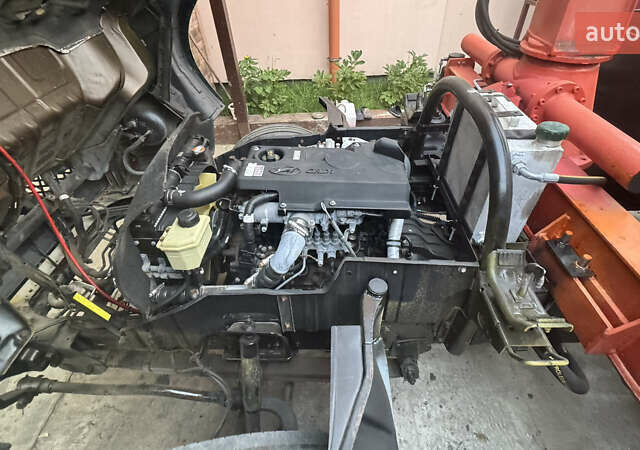 Жовтий Хендай НД 78, об'ємом двигуна 3.91 л та пробігом 238 тис. км за 22500 $, фото 8 на Automoto.ua