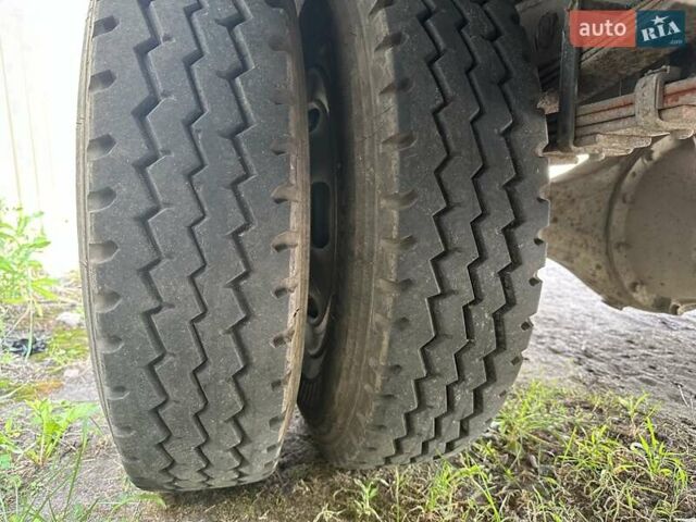 Синий Хендай НД 78, объемом двигателя 3.9 л и пробегом 112 тыс. км за 12500 $, фото 7 на Automoto.ua