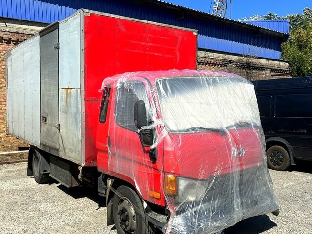 Хендай НД, объемом двигателя 3.9 л и пробегом 280 тыс. км за 4999 $, фото 3 на Automoto.ua