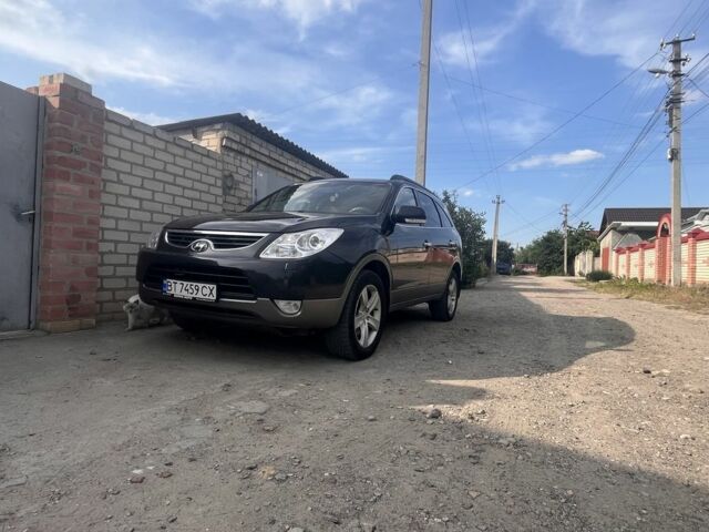 Черный Хендай ЛХ55, объемом двигателя 3.8 л и пробегом 260 тыс. км за 8200 $, фото 2 на Automoto.ua