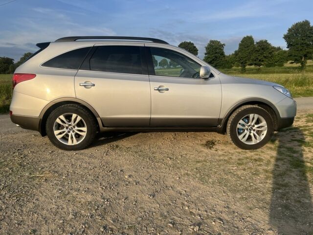 Серый Хендай ЛХ55, объемом двигателя 3 л и пробегом 100 тыс. км за 10399 $, фото 4 на Automoto.ua