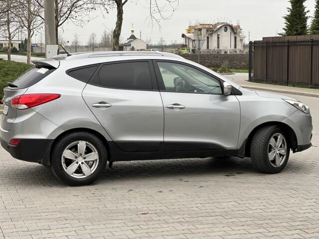 Серый Хендай ЛХ55, объемом двигателя 2 л и пробегом 156 тыс. км за 9500 $, фото 2 на Automoto.ua