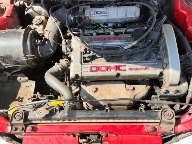 Черный Хендай Лантра, объемом двигателя 0 л и пробегом 250 тыс. км за 1220 $, фото 1 на Automoto.ua