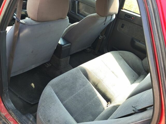 Черный Хендай Лантра, объемом двигателя 0 л и пробегом 250 тыс. км за 1220 $, фото 2 на Automoto.ua