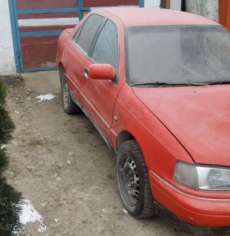 Червоний Хендай Лантра, об'ємом двигуна 1 л та пробігом 198 тис. км за 700 $, фото 3 на Automoto.ua