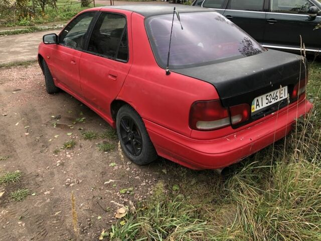 Хендай Лантра 1994 в Коростене на Automoto.ua Красный Хендай Лантра, объемом двигателя 1.5 л и пробегом 3 тыс. км за 1100 $, фото 4 на Automoto.ua