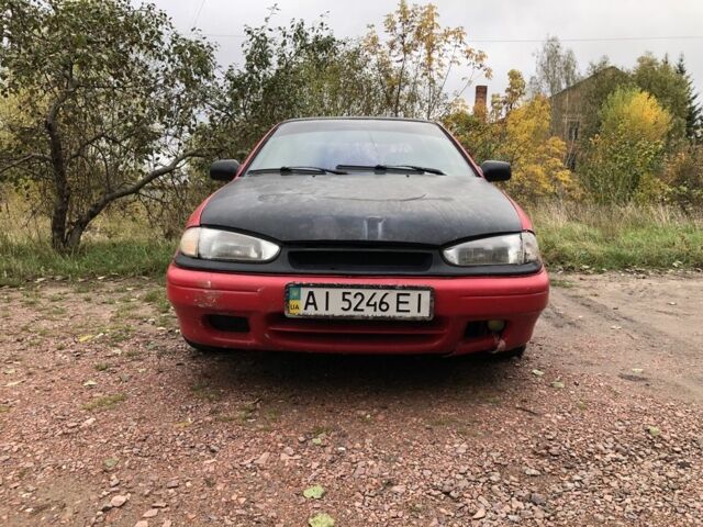 Хендай Лантра 1994 в Коростене на Automoto.ua Красный Хендай Лантра, объемом двигателя 1.5 л и пробегом 3 тыс. км за 1100 $, фото 5 на Automoto.ua