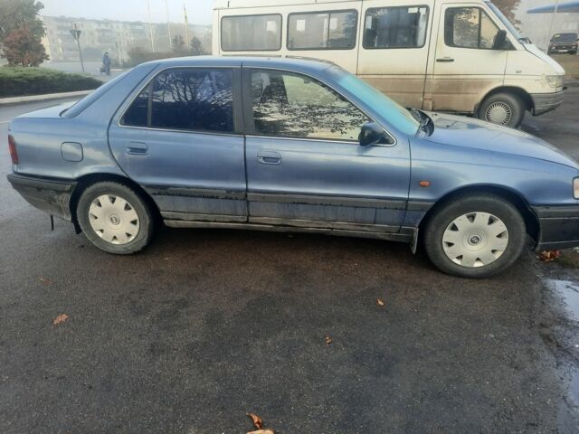 Хендай Лантра 1993 в Павлограде на Automoto.ua Хендай Лантра, объемом двигателя 1.5 л и пробегом 340 тыс. км за 1318 $, фото 3 на Automoto.ua