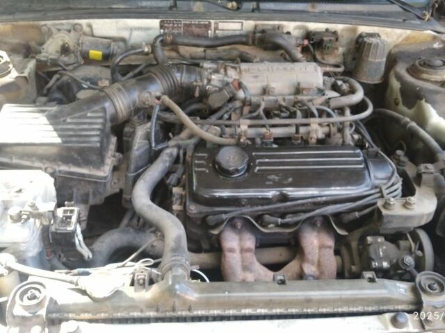 Сірий Хендай Лантра, об'ємом двигуна 1.5 л та пробігом 275 тис. км за 2000 $, фото 17 на Automoto.ua