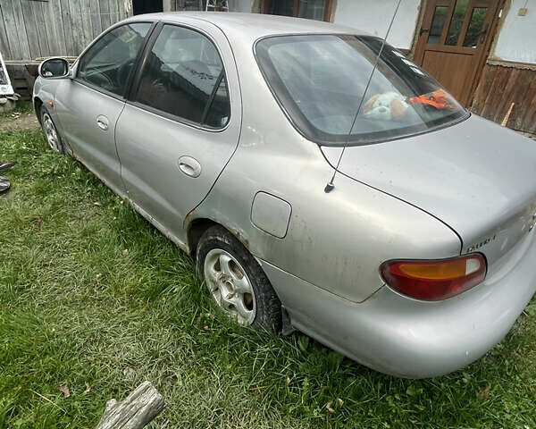 Сірий Хендай Лантра, об'ємом двигуна 1.8 л та пробігом 319 тис. км за 1000 $, фото 2 на Automoto.ua