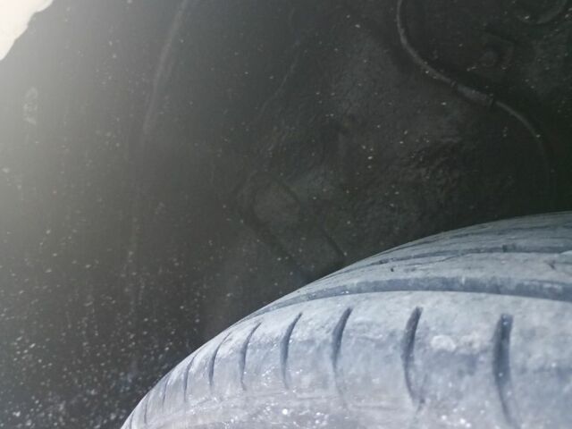 Хендай Лантра 1999 в Львове на Automoto.ua Серый Хендай Лантра, объемом двигателя 1.8 л и пробегом 3 тыс. км за 1600 $, фото 2 на Automoto.ua