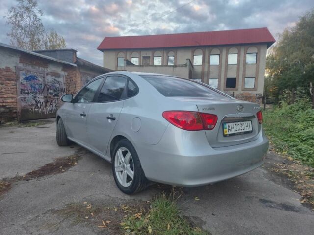 Серый Хендай Лантра, объемом двигателя 1.6 л и пробегом 187 тыс. км за 5999 $, фото 3 на Automoto.ua