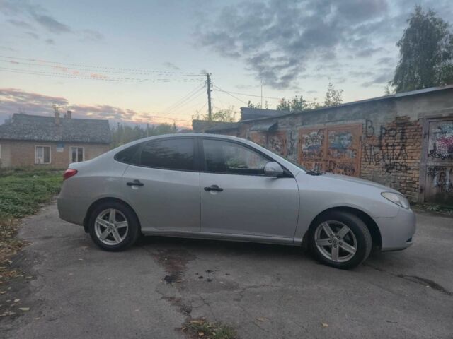 Серый Хендай Лантра, объемом двигателя 1.6 л и пробегом 187 тыс. км за 5999 $, фото 9 на Automoto.ua