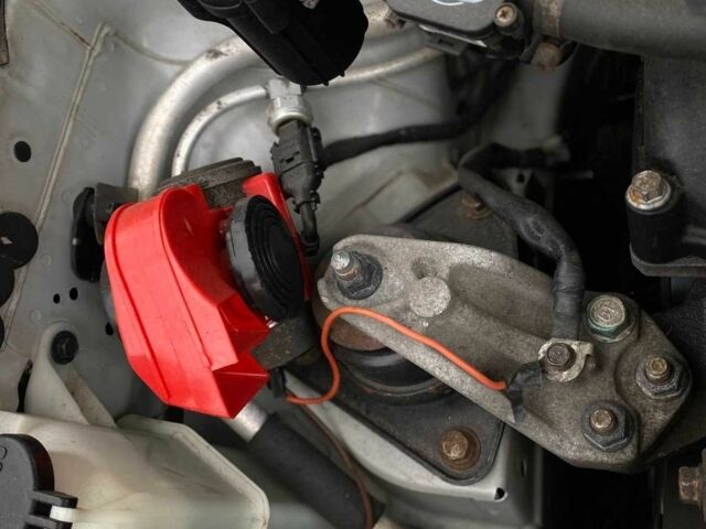 Серый Хендай Лантра, объемом двигателя 1.6 л и пробегом 187 тыс. км за 5999 $, фото 20 на Automoto.ua