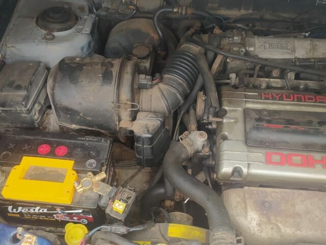 Хендай Лантра 1993 в Чернигове на Automoto.ua Синий Хендай Лантра, объемом двигателя 1.8 л и пробегом 100 тыс. км за 360 $, фото 2 на Automoto.ua