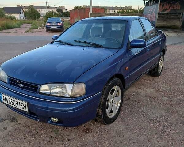 Синій Хендай Лантра, об'ємом двигуна 2 л та пробігом 423 тис. км за 2400 $, фото 6 на Automoto.ua