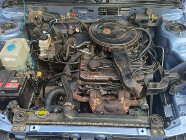 Синий Хендай Лантра, объемом двигателя 1.5 л и пробегом 3 тыс. км за 1900 $, фото 3 на Automoto.ua