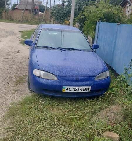 Синий Хендай Лантра, объемом двигателя 1.6 л и пробегом 300 тыс. км за 1850 $, фото 1 на Automoto.ua