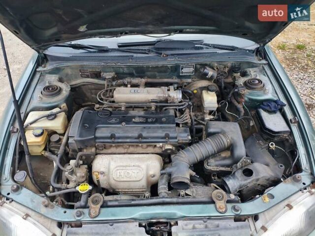 Зелений Хендай Лантра, об'ємом двигуна 1.6 л та пробігом 245 тис. км за 1600 $, фото 4 на Automoto.ua