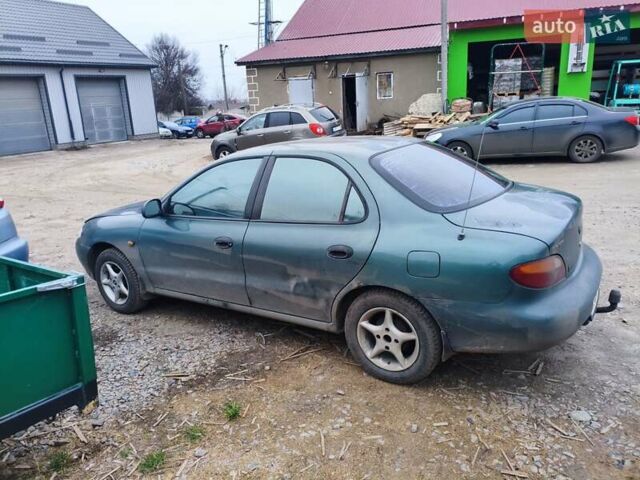 Зелений Хендай Лантра, об'ємом двигуна 1.6 л та пробігом 245 тис. км за 1600 $, фото 1 на Automoto.ua