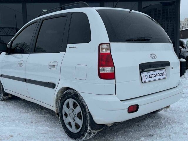 Белый Хендай Матрикс, объемом двигателя 1.8 л и пробегом 140 тыс. км за 4490 $, фото 5 на Automoto.ua