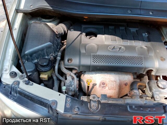Бежевый Хендай Матрикс, объемом двигателя 1.8 л и пробегом 175 тыс. км за 5200 $, фото 6 на Automoto.ua