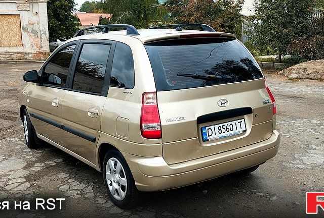 Бежевий Хендай Матрікс, об'ємом двигуна 1.8 л та пробігом 200 тис. км за 3000 $, фото 2 на Automoto.ua