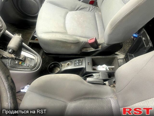 Бежевый Хендай Матрикс, объемом двигателя 1.8 л и пробегом 300 тыс. км за 1000 $, фото 9 на Automoto.ua