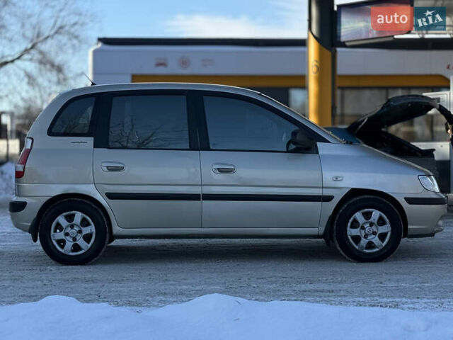 Бежевый Хендай Матрикс, объемом двигателя 1.6 л и пробегом 241 тыс. км за 2999 $, фото 5 на Automoto.ua