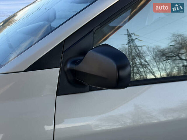 Бежевый Хендай Матрикс, объемом двигателя 1.6 л и пробегом 241 тыс. км за 2999 $, фото 19 на Automoto.ua