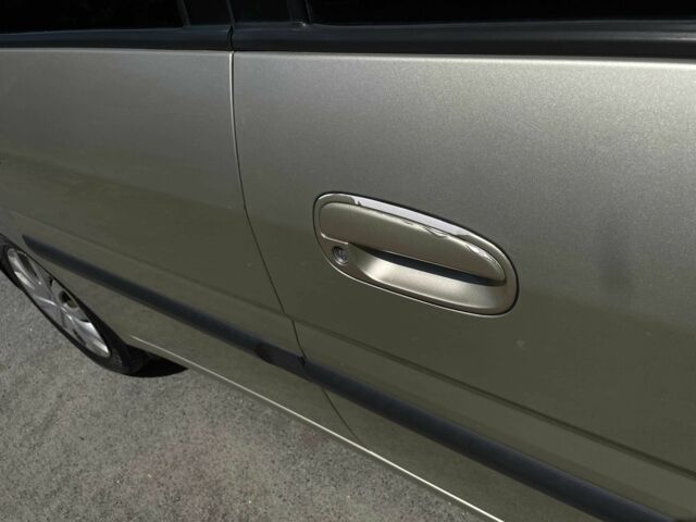 Бежевый Хендай Матрикс, объемом двигателя 1.6 л и пробегом 206 тыс. км за 3700 $, фото 8 на Automoto.ua