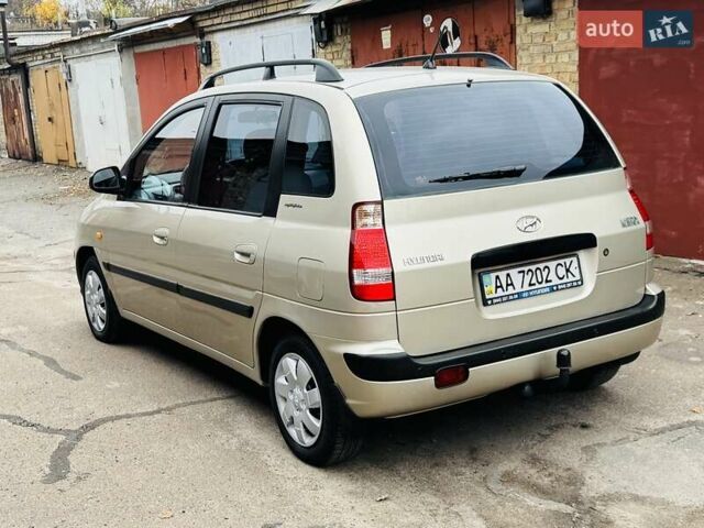 Бежевий Хендай Матрікс, об'ємом двигуна 1.6 л та пробігом 282 тис. км за 3900 $, фото 3 на Automoto.ua
