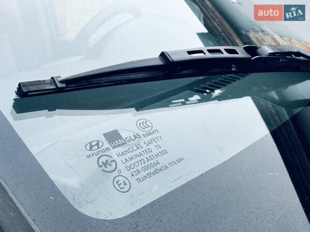 Бежевий Хендай Матрікс, об'ємом двигуна 1.6 л та пробігом 282 тис. км за 3900 $, фото 9 на Automoto.ua