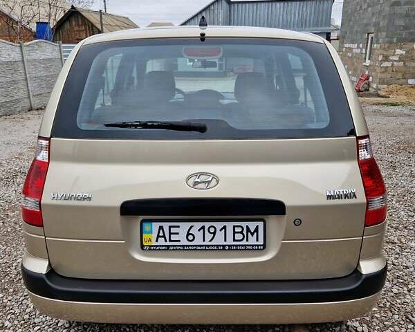 Бежевый Хендай Матрикс, объемом двигателя 1.6 л и пробегом 156 тыс. км за 4999 $, фото 9 на Automoto.ua